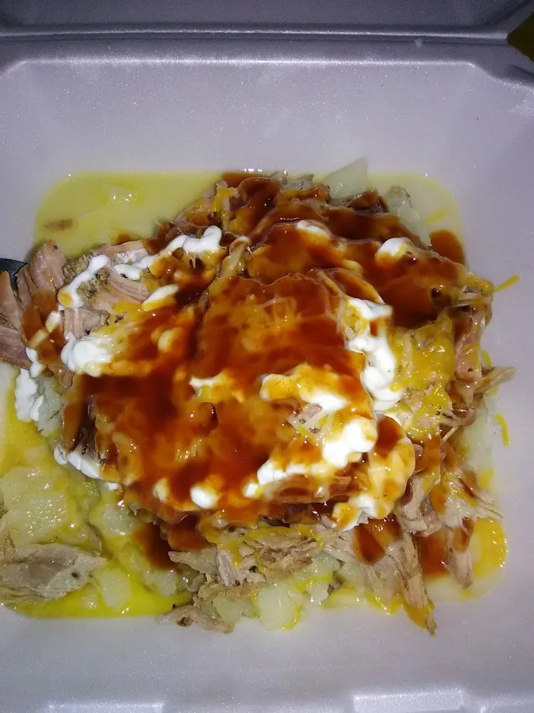 Baked Potato & Pulled Pork